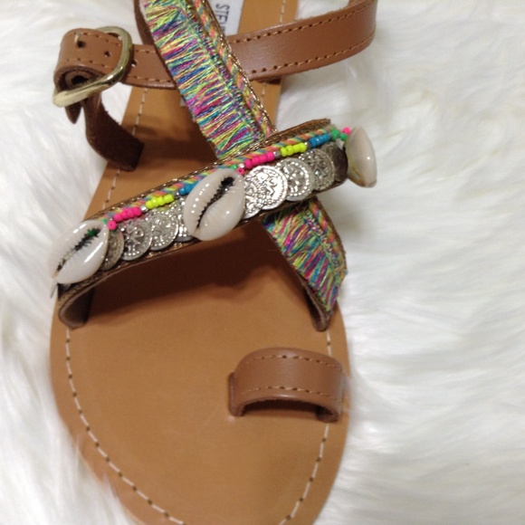 Steven Madden Rowen Beaded Sandals, NWT - Picture 8 of 8